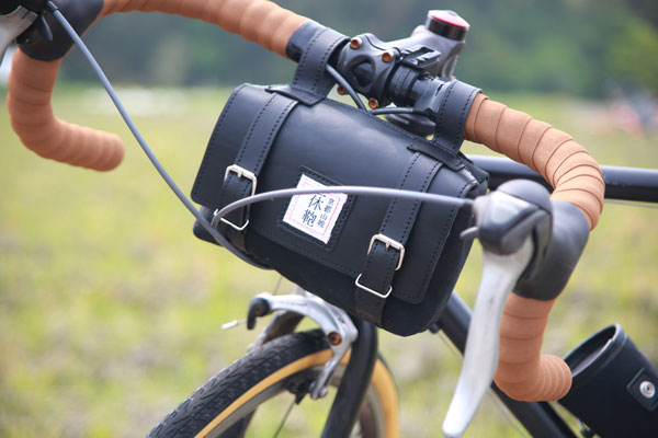 iPhone6 Plus �{�v�蒠�^���U�[�P�[�X